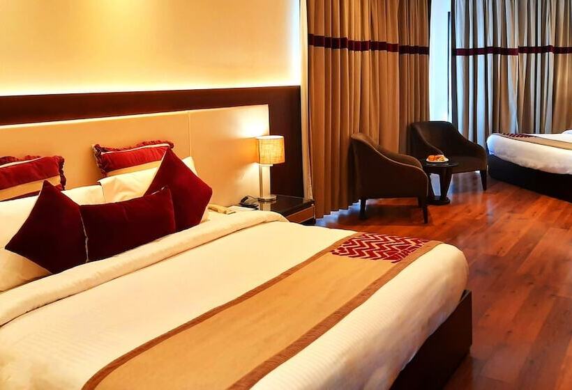 패밀리 스위트, Marigold Sarovar Portico Shimla