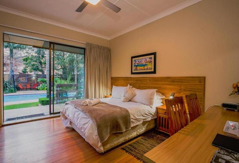 اتاق استاندارد, Sunrock Guesthouse