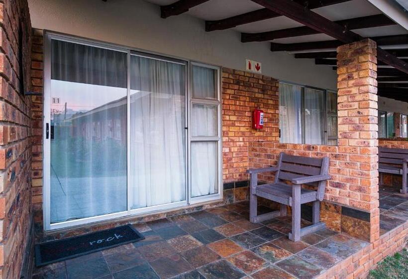 اتاق استاندارد یک نفره, Sunrock Guesthouse