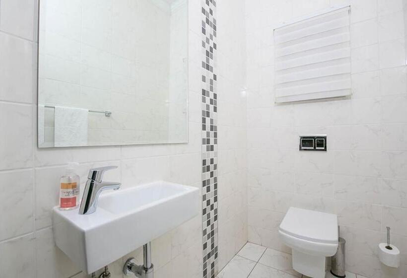 اتاق استاندارد با تخت بزرگ, Sunrock Guesthouse