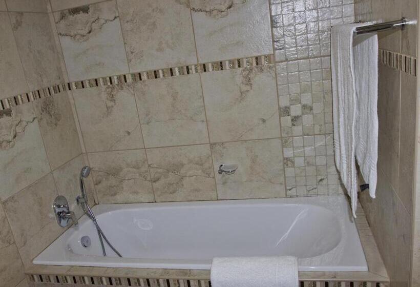اتاق استاندارد با تخت بزرگ, Sunrock Guesthouse