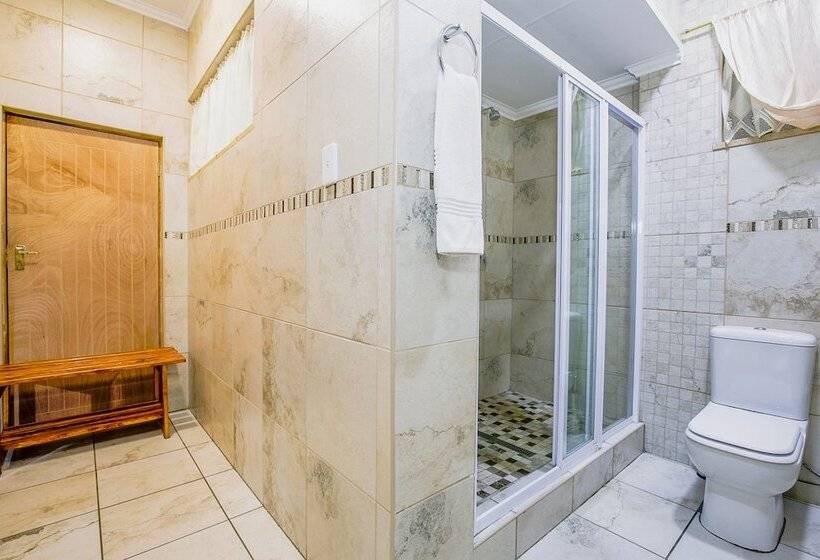 اتاق استاندارد, Sunrock Guesthouse