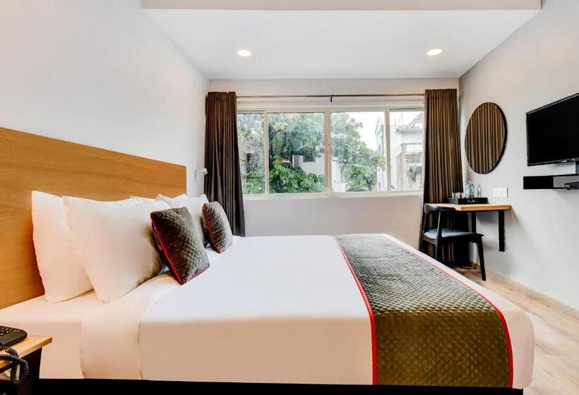 Номер Deluxe, Townhouse Century