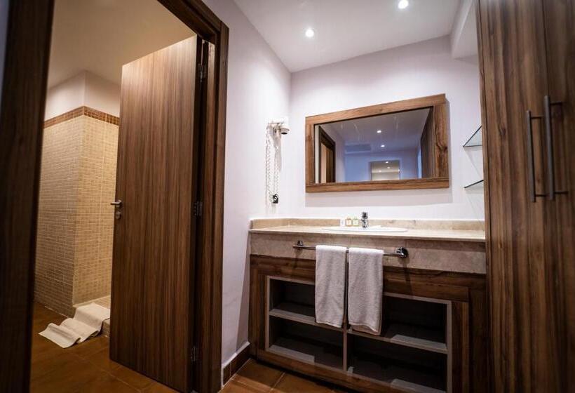 Quarto Superior, Be Live Collection Saidia