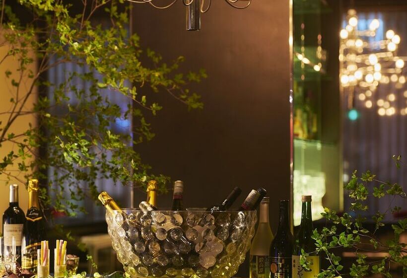سوئیت پرزیدنت, Cross Hotel Sapporo