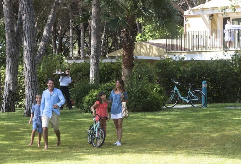 Бунгало Deluxe, Forte Village Resort  Le Palme