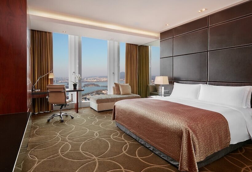 Номер Классика Двуспальная Кровать, Intercontinental Nanjing, An Ihg