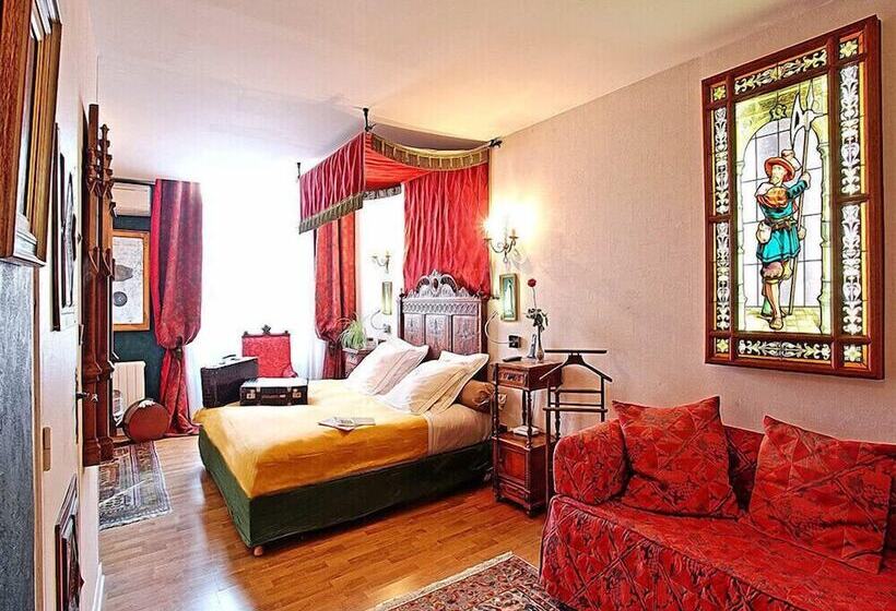 Трехместный Номер Deluxe, Hôtel Renaissance