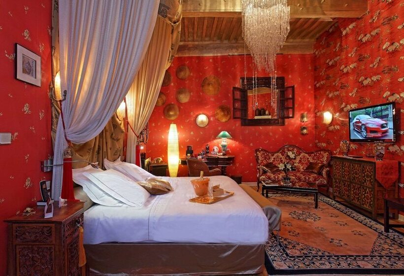 Люкс Повышенной Комфортности, Hôtel Renaissance
