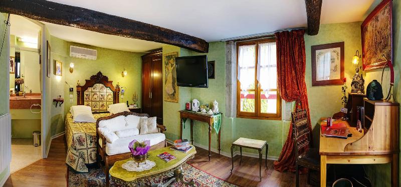 Трехместный Номер Deluxe, Hôtel Renaissance