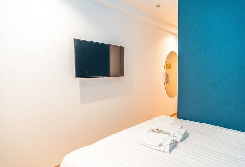 Номер Superior, Travelodge Honmachi Osaka