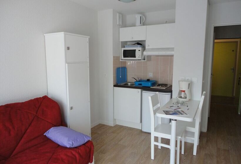 استودیو استاندارد با بالکن, Vacancéole   Ker Goh Lenn   Vannes / Morbihan