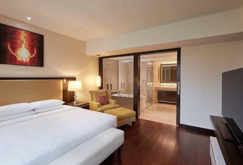 اتاق استاندارد با تخت دوبل, Courtyard By Marriott Mumbai International Airport