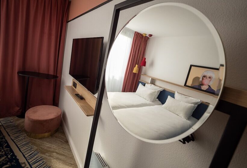 Номер Стандарт, Ibis Styles Paris Gennevilliers