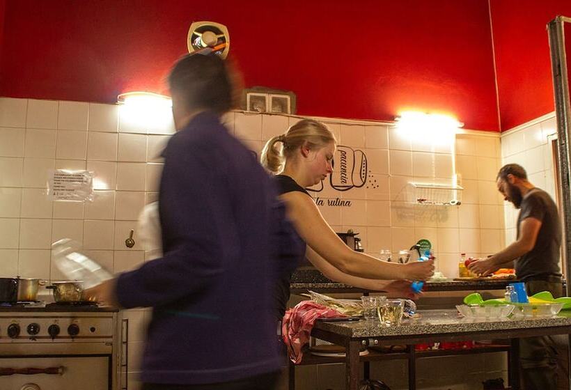 اتاق استاندارد, Hostel Inn Calafate