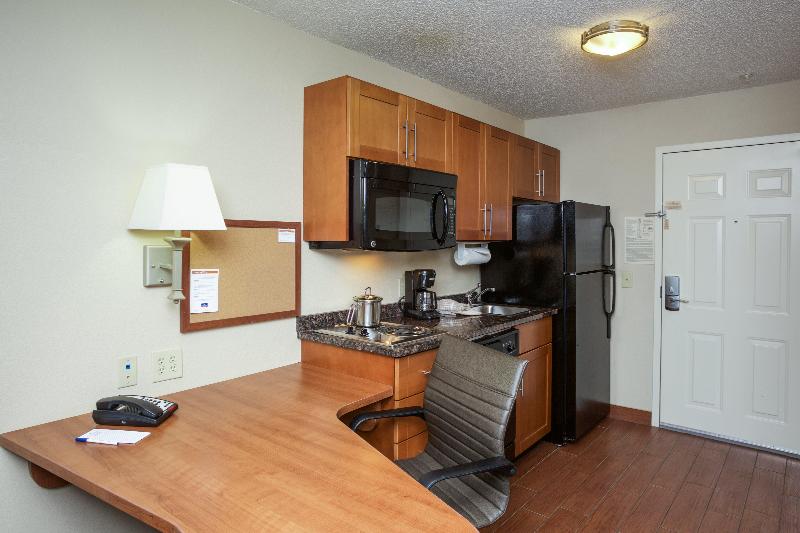 استودیوی استاندارد, Candlewood Suites Richmond Airport, An Ihg