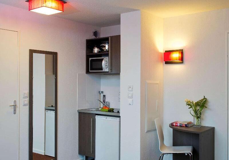 سوئیت با تخت بزرگ, Candlewood Suites Richmond Airport, An Ihg