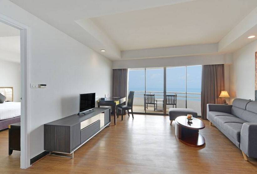 Люкс Executive Вид на Море, D Varee Jomtien Beach Pattaya