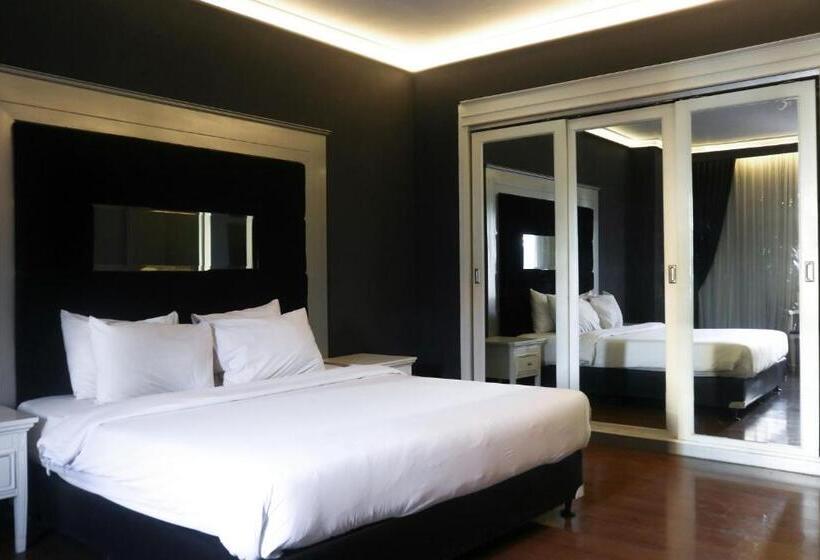 디럭스 룸, Stark Boutique Hotel And Spa