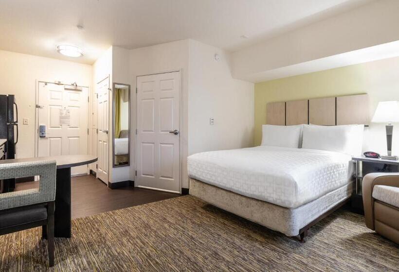 스위트, Candlewood Suites Portland Airport, An Ihg