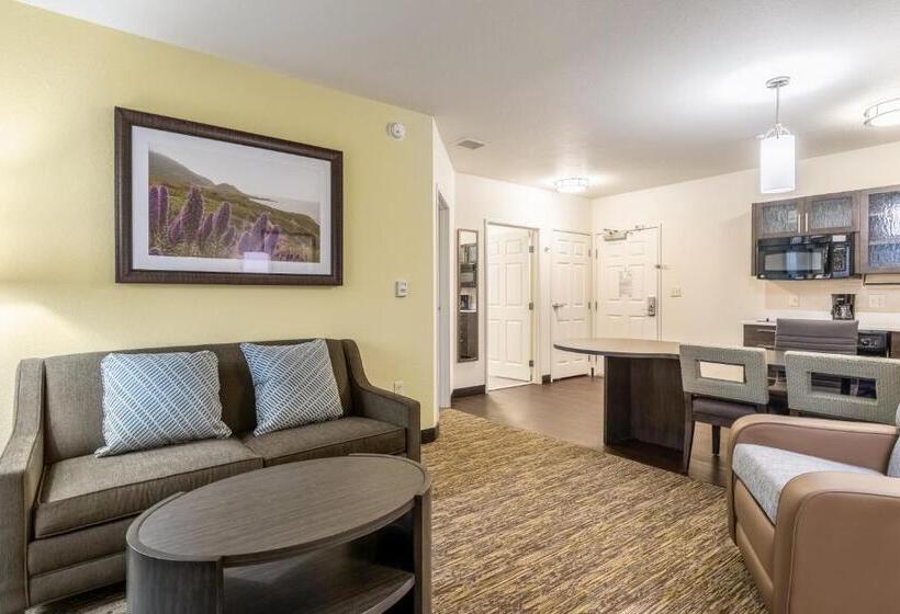 جناح سرير كينج, Candlewood Suites Portland Airport, An Ihg