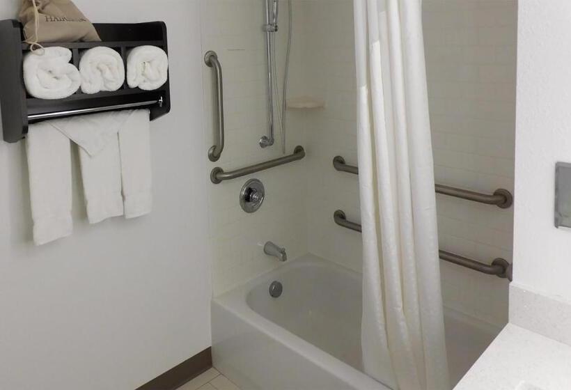 适合残疾人使用的标准间, Holiday Inn Express   Coventry S   West Warwick Area, An Ihg