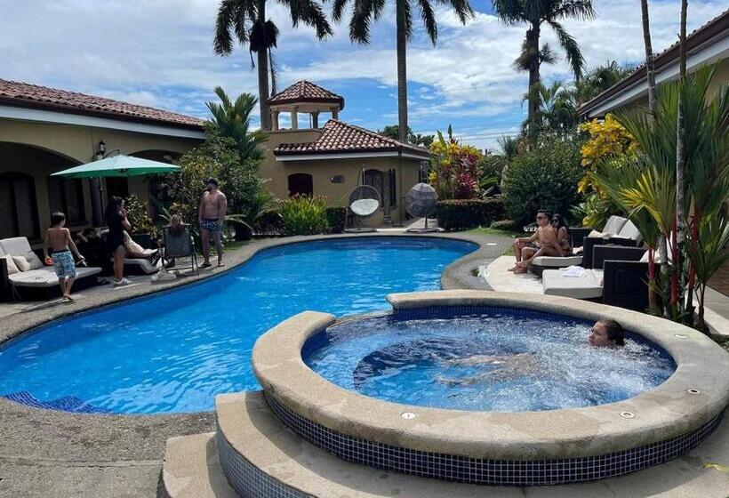 ویلای 2 خوابه, Las Brisas Resort And Villas