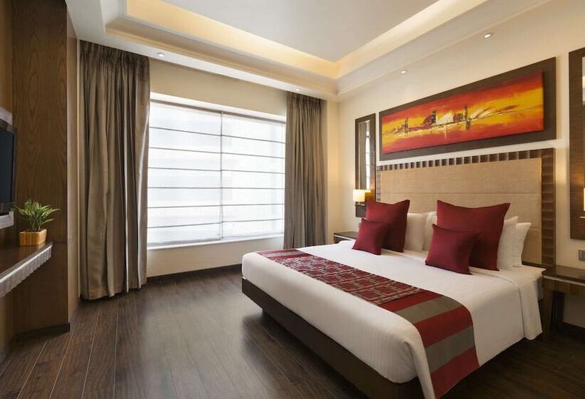 اتاق کلاب, Ramada Gurgaon Central