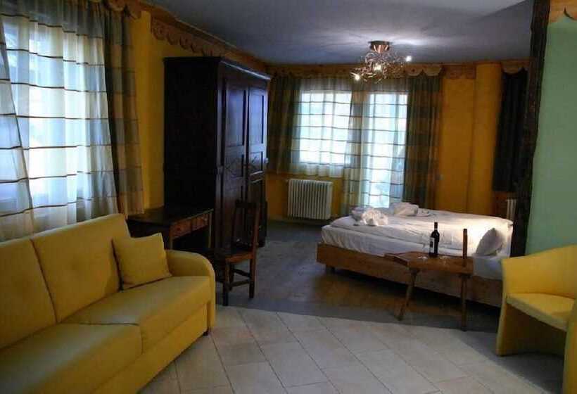 Полулюкс, Shackleton Mountain Resort