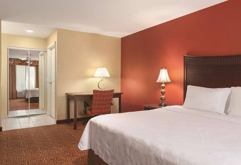 سوییت, Homewood Suites Medford