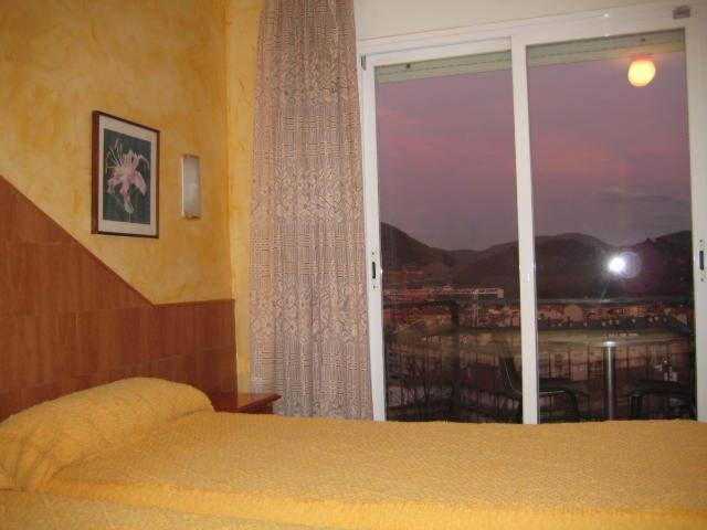 Номер Стандарт Панорамный Вид, Hostal Sant Bernat