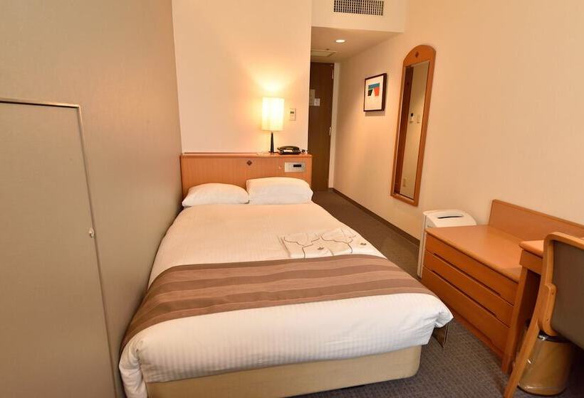 اتاق اکونومی, Okayama Koraku