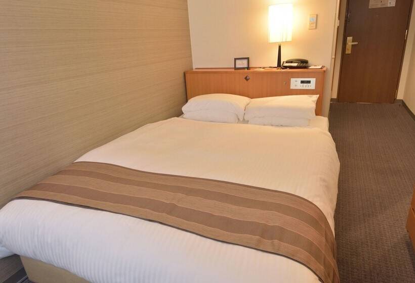 اتاق اکونومی, Okayama Koraku