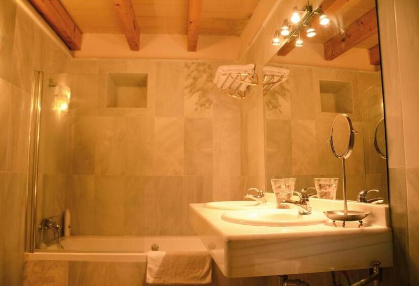 آپارتمان 4 خوابه, Agroturismo Son Burgues