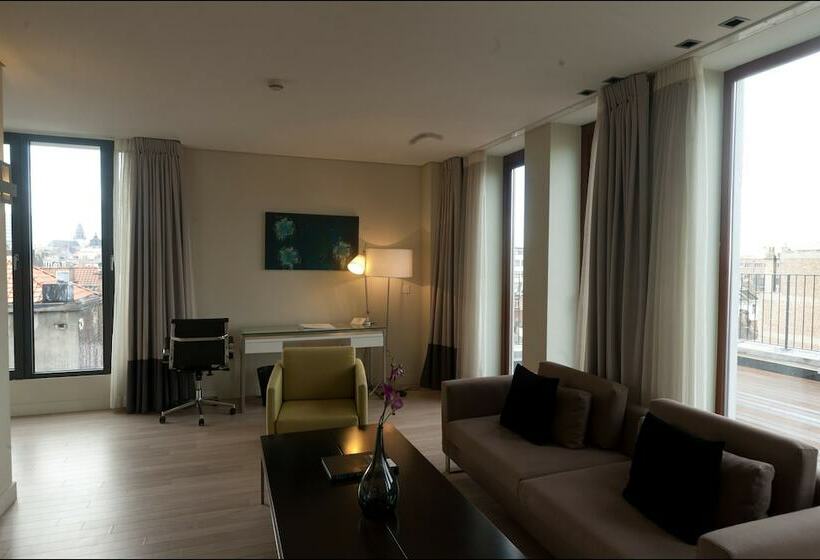 آپارتمان 2 خوابه, B Aparthotel Grand Place