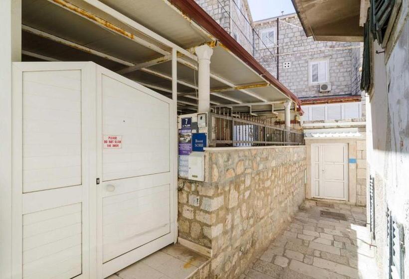 Quarto Estandar, Eddie's Sea View Rooms Old Town