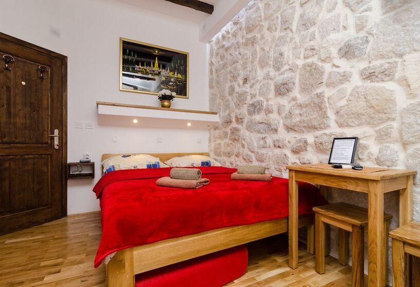 اتاق استاندارد با چشم‌انداز دریا, Eddie's Sea View Rooms Old Town