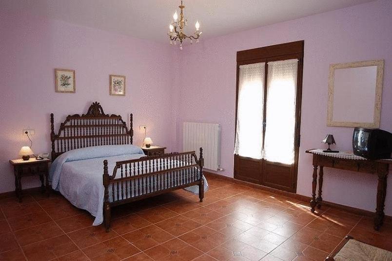 חדר סטנדרט לשלושה, Masia Del Cura