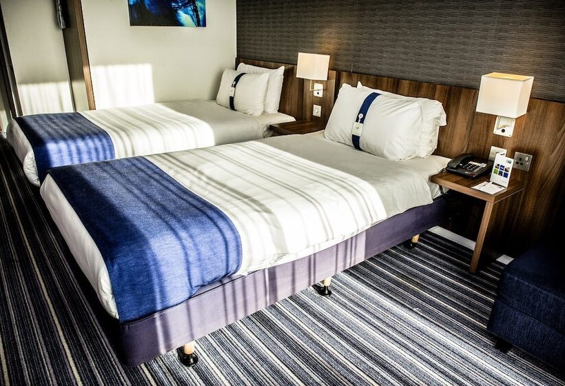 Номер Стандарт, Holiday Inn Express Manchester City Centre, An Ihg