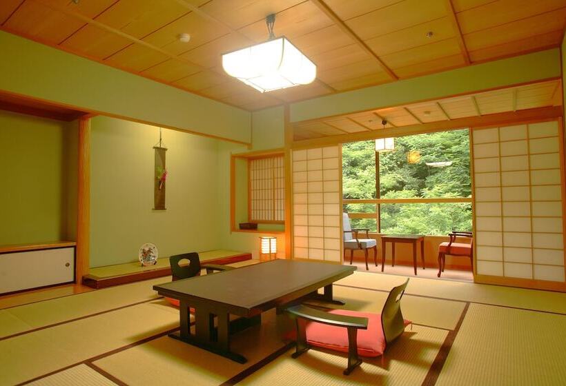 اتاق خانوادگی, Yamanakaonsen Ohanami Kyubei