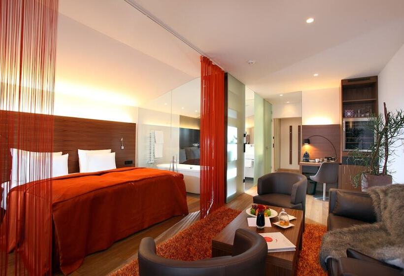 سوئیت کلاسیک, Alpenparks Hotel & Apartment Taxacher
