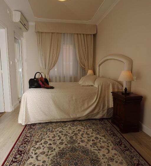 اتاق استاندارد با بالکن, Villa Triana Adults Only
