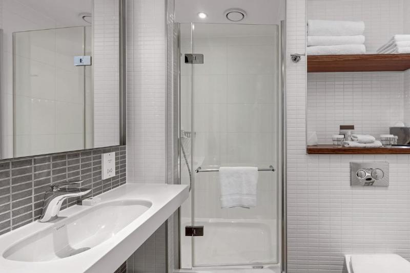 Номер Executive Кровать Кинг, Doubletree By Hilton Hotel London  Tower Of London