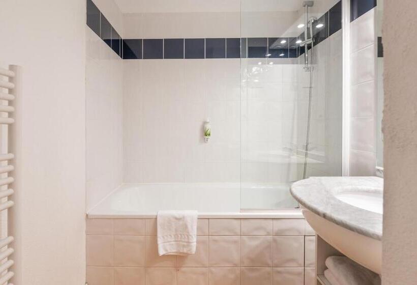 استودیوی استاندارد, Residhotel Grenette