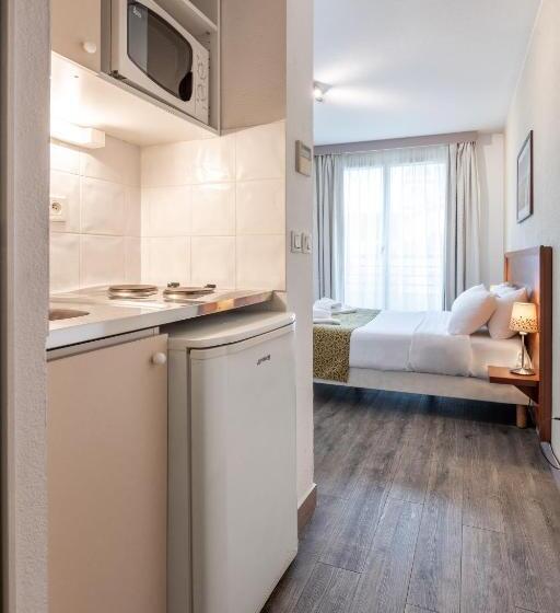 استودیوی استاندارد, Residhotel Grenette