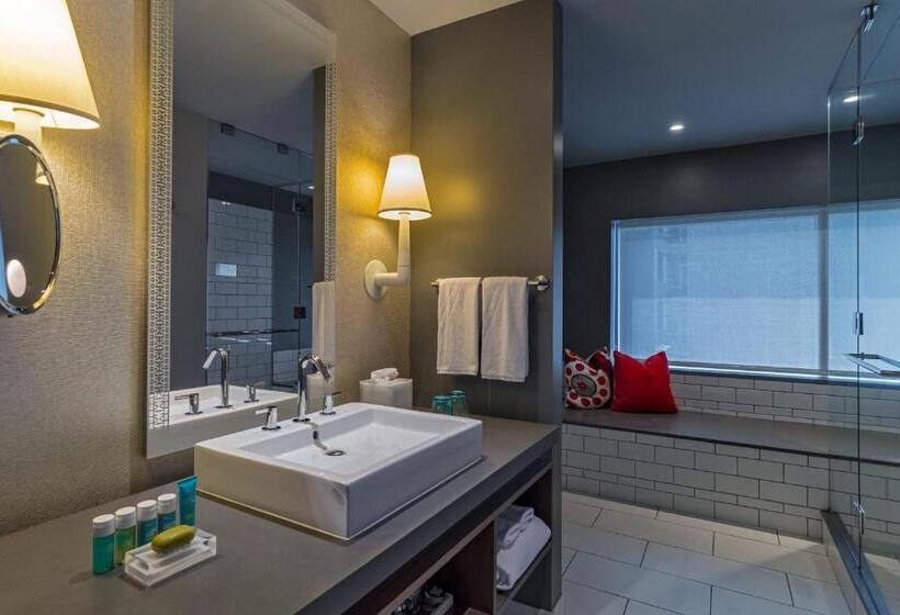 Suite Llit King, W Austin