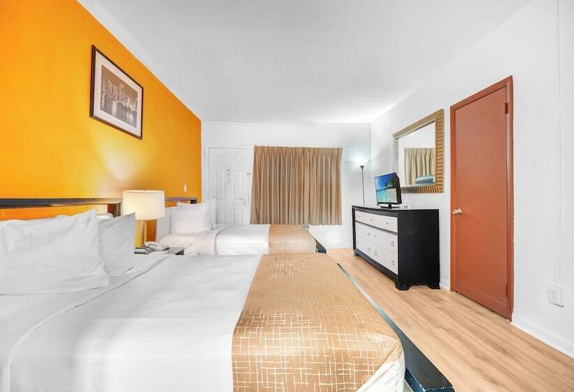Номер Стандарт 2 Двуспальные Кровати, Travelodge By Wyndham Miami Biscayne Bay