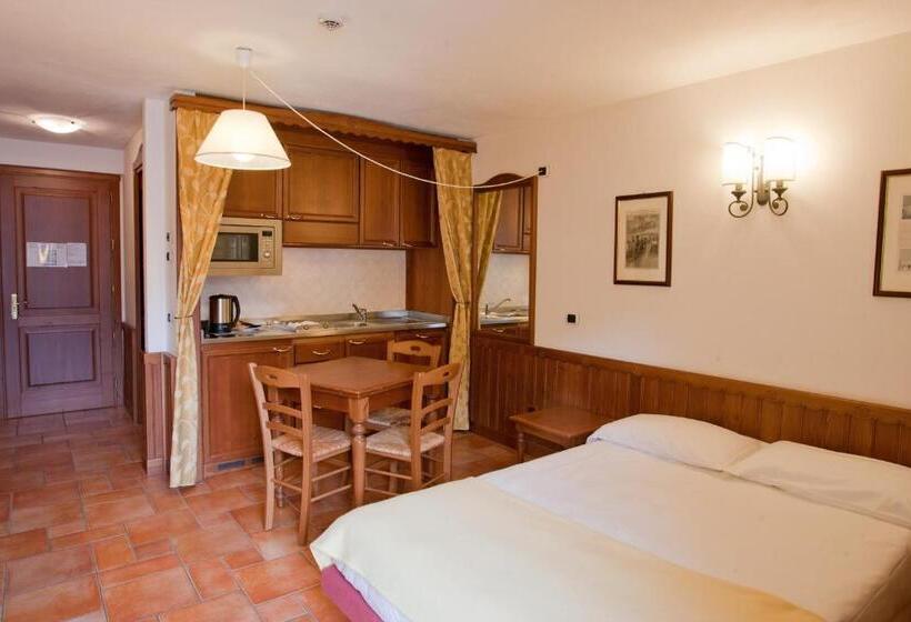 Студио Стандарт с Балконом, Residence Le Grand Chalet