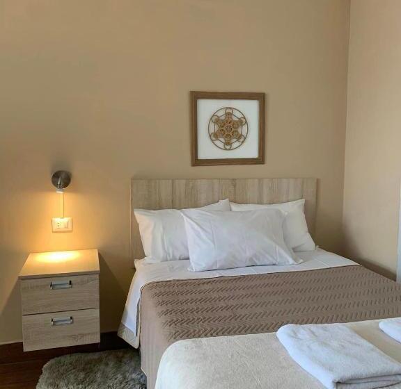 اتاق لوکس, Renace Suites