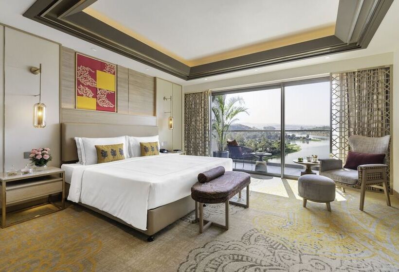 Президентский Люкс, Taj Lakefront Bhopal